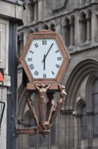 Zeitfresser im Alltag besiegen: 7 sofort umsetzbare Hacks,&hellip;